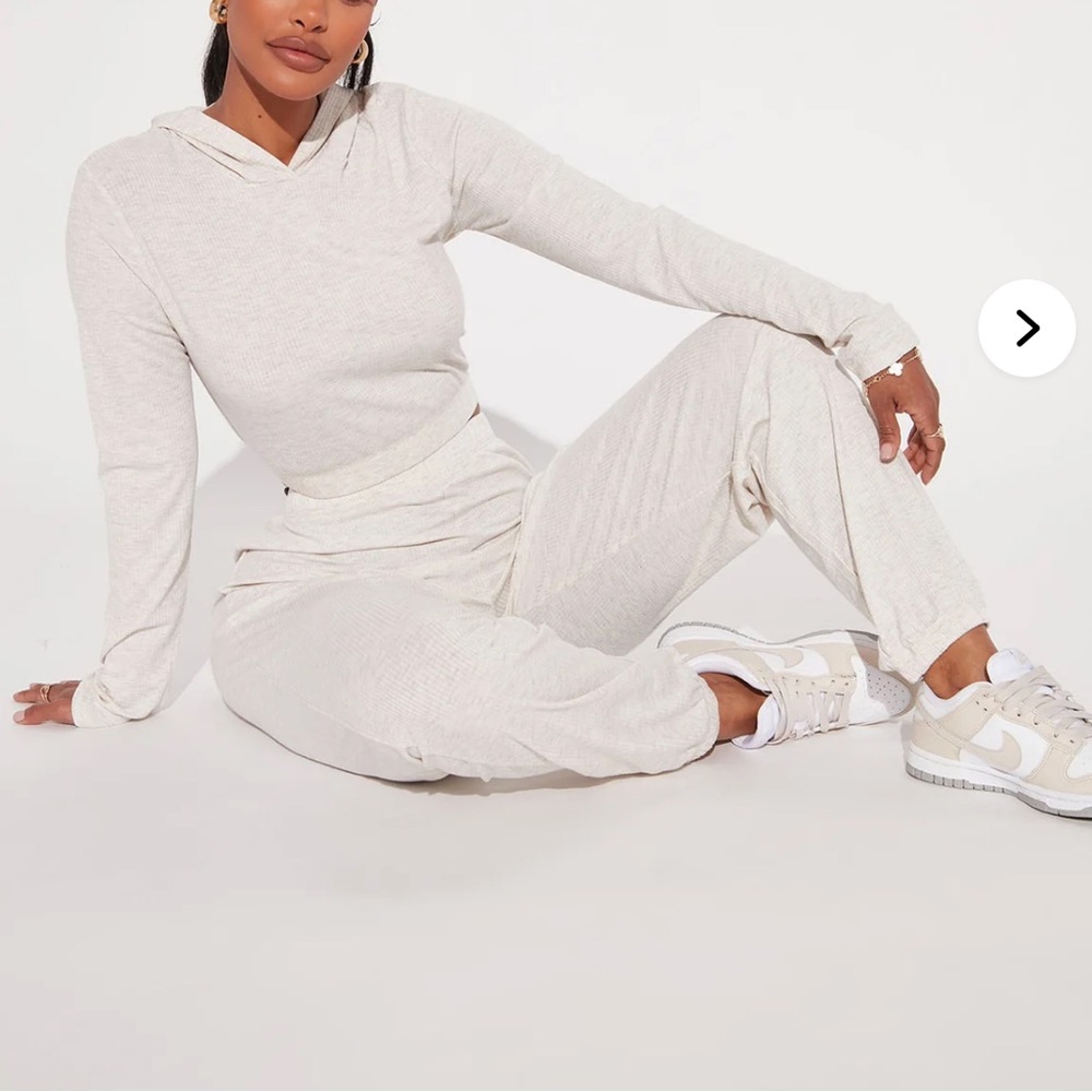 Women's Cozy Cream Joggers